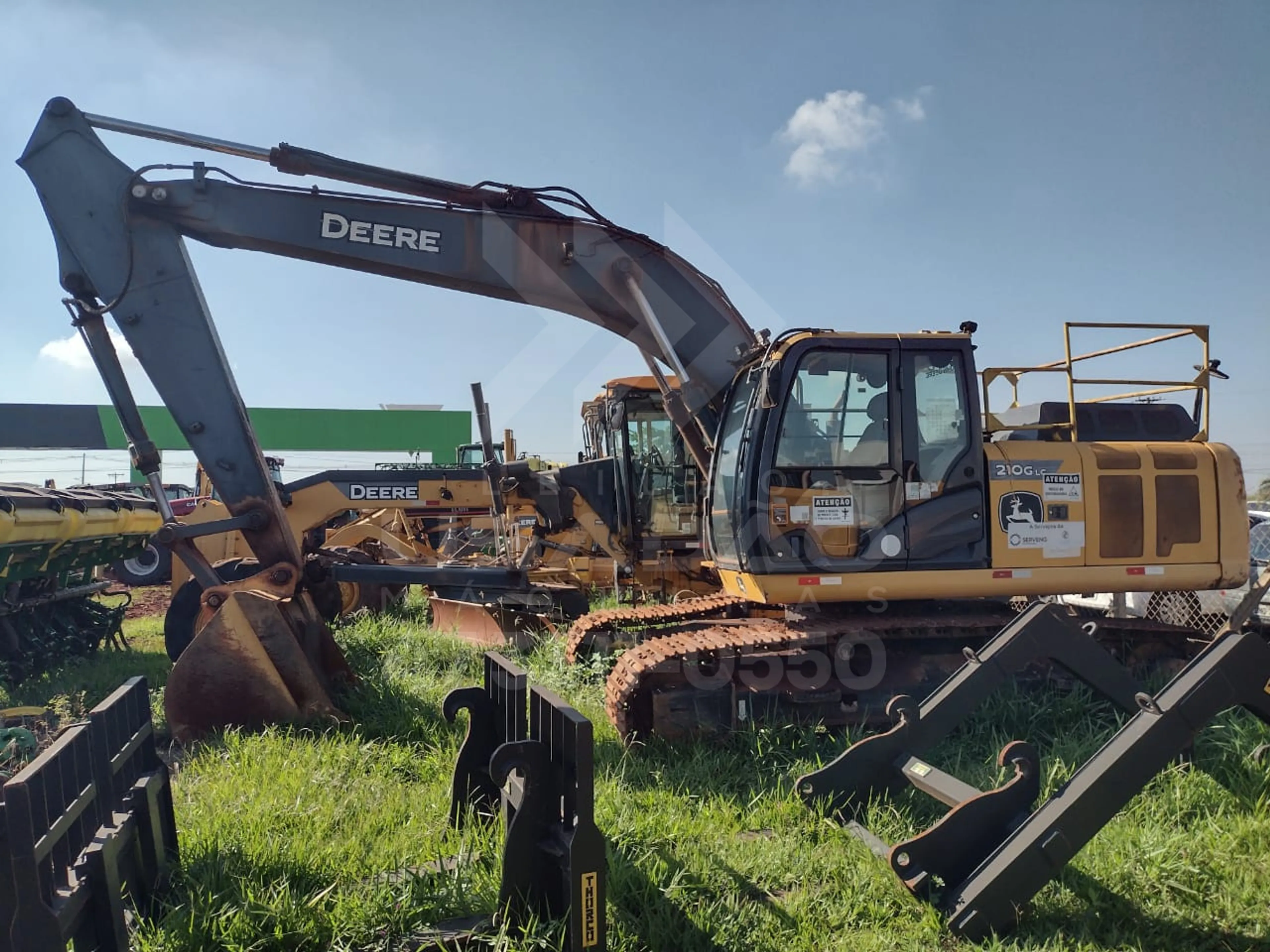 ESCAVADEIRA JOHN DEERE 210G ANO 2021 LOTE 109670