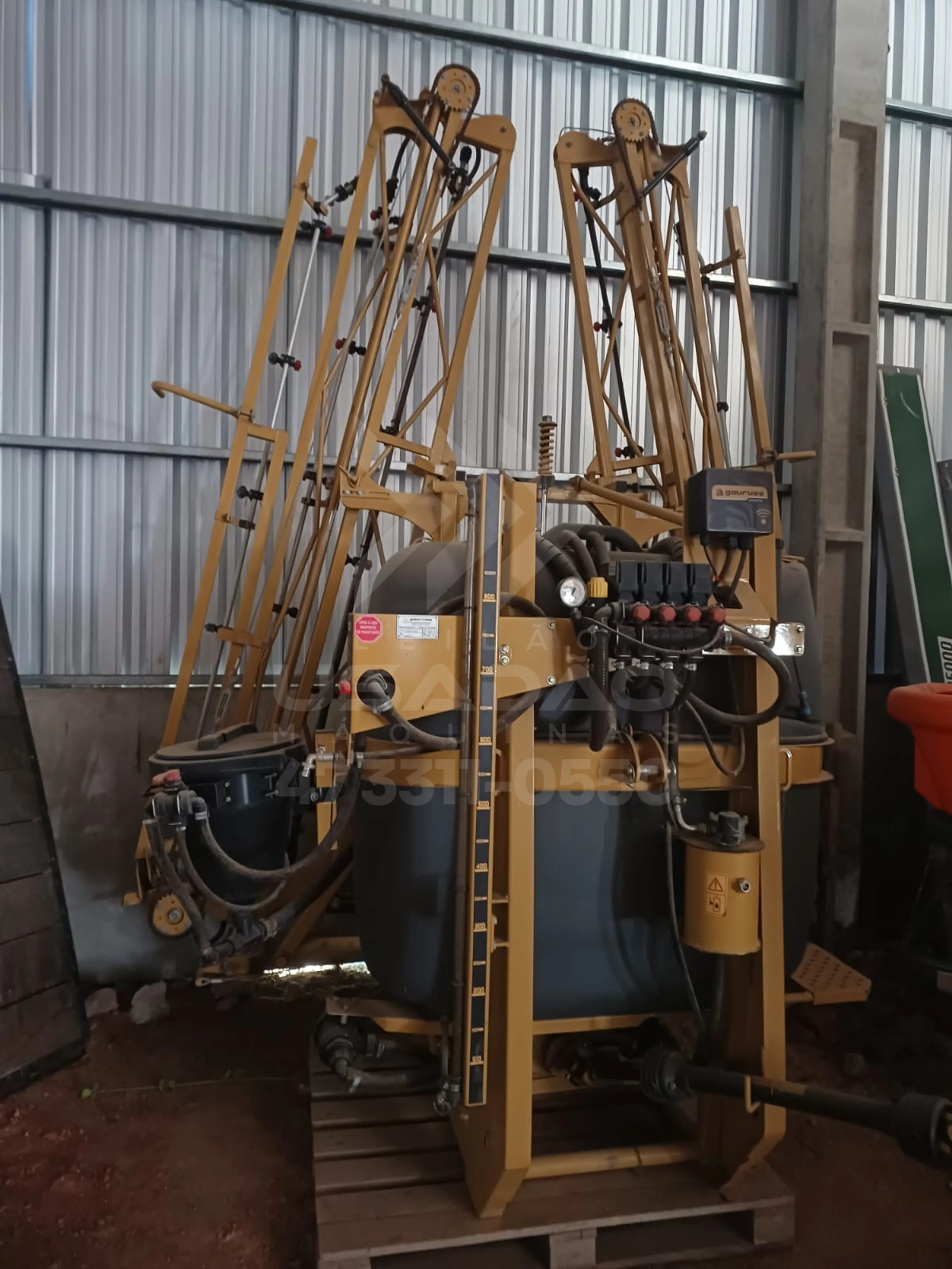 PULVERIZADOR GAURUSS GA 800 LOTE 109708